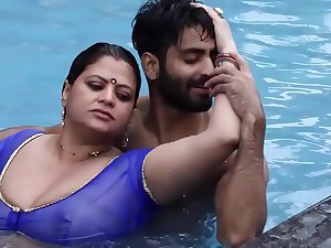 Mallu Porn Actress Reshma In Swimming Pool XXX Video